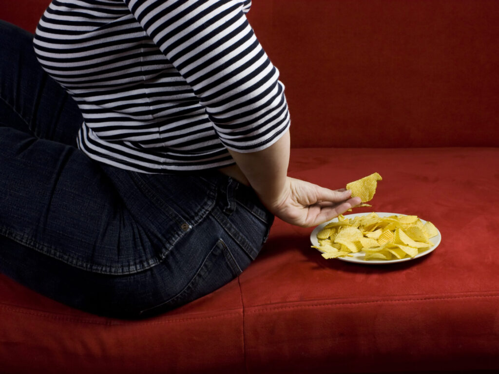 「【食べたい衝動】エモーショナルイーティングを乗りこなして食事をコントロール」のアイキャッチ画像